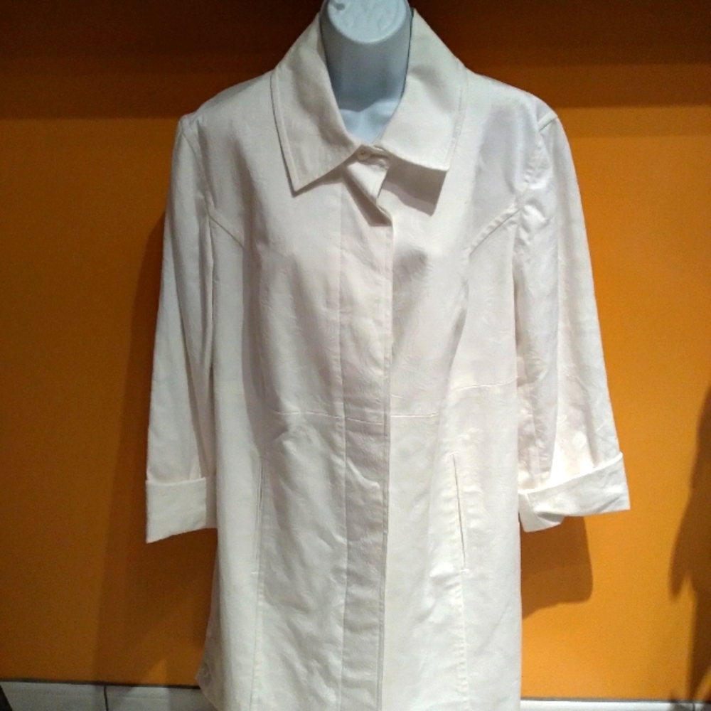 Jacket size 16 W